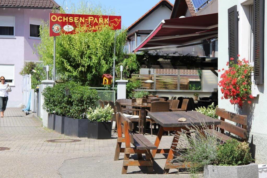 Landgasthof Ochsen Sinzheim Exteriör bild